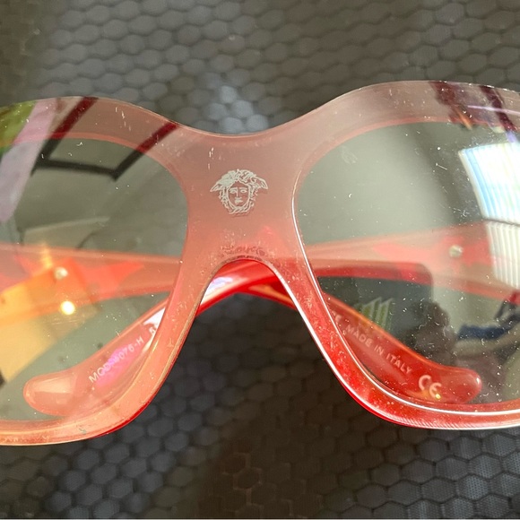 VERSACE Sunglasses MOD 4076 H - Picture 9 of 13